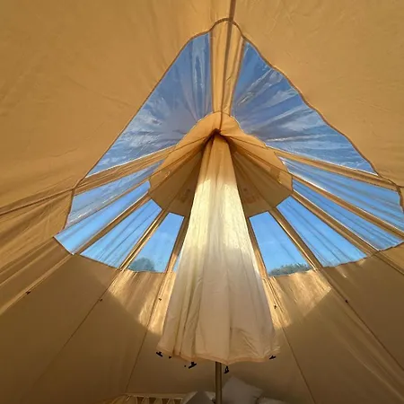 Οργανωμένο κάμπινγκ Luxury Glamping - Heydaze Lostwithiel